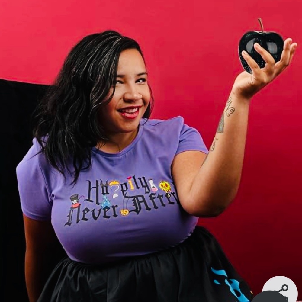 Loungefly Disney Villains Stitch Shoppe Purple'Happily Never After' Tee - Picture 3 of 10
